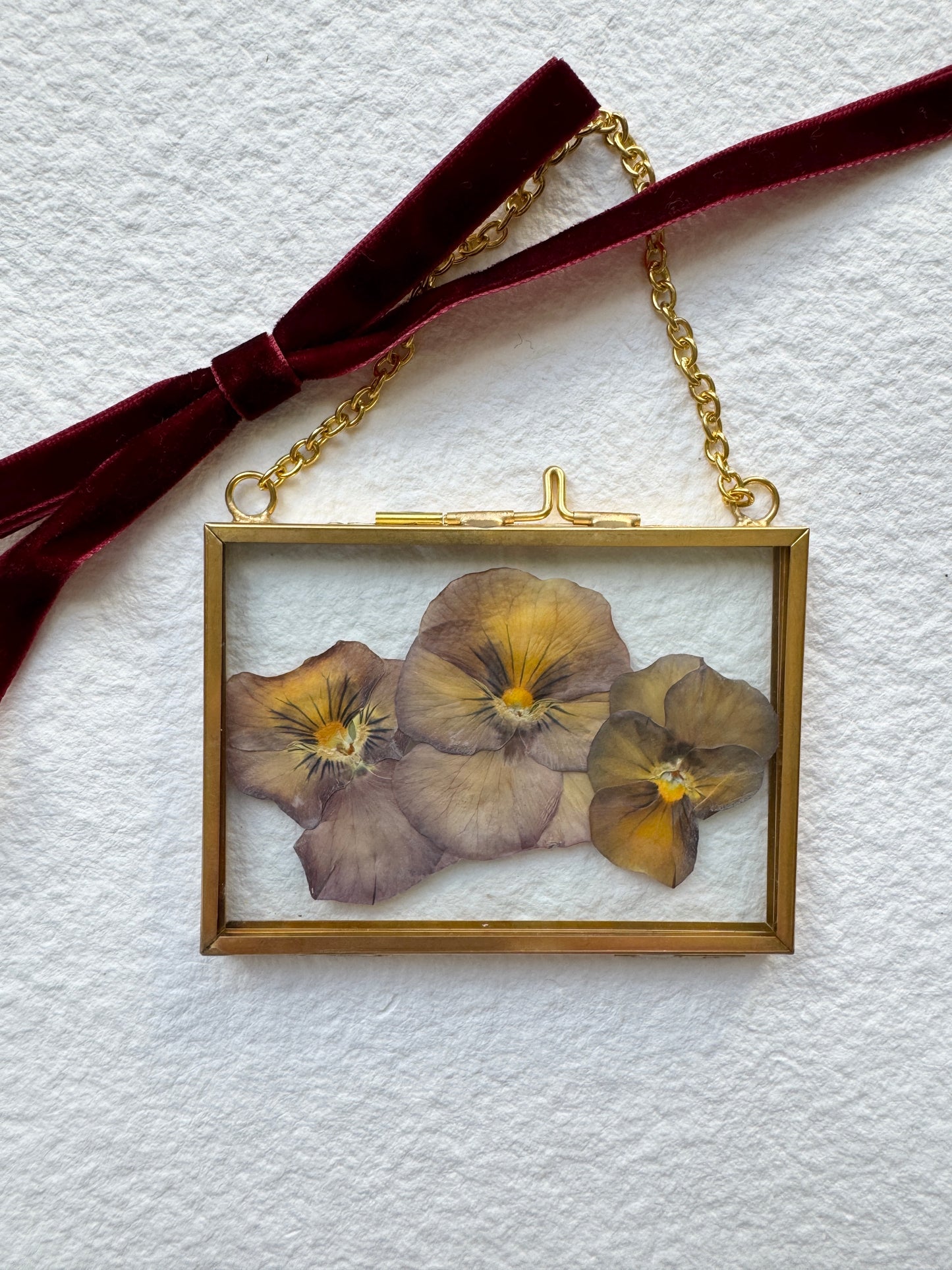 Pressed Flower Ornament in Glass & Metal Frame - Violets