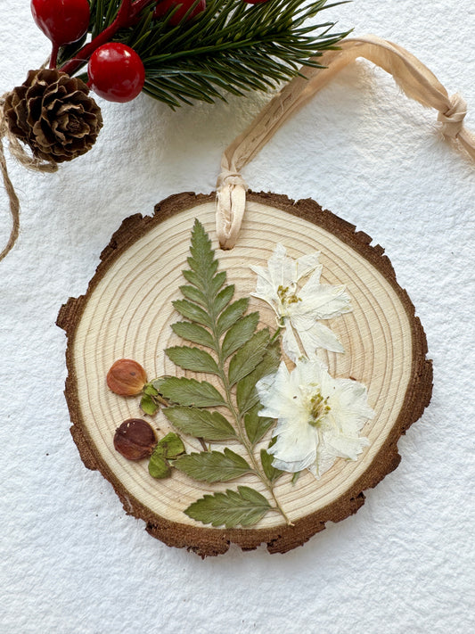 Pressed Flower Ornament on Wood Slice - Tree with Berries